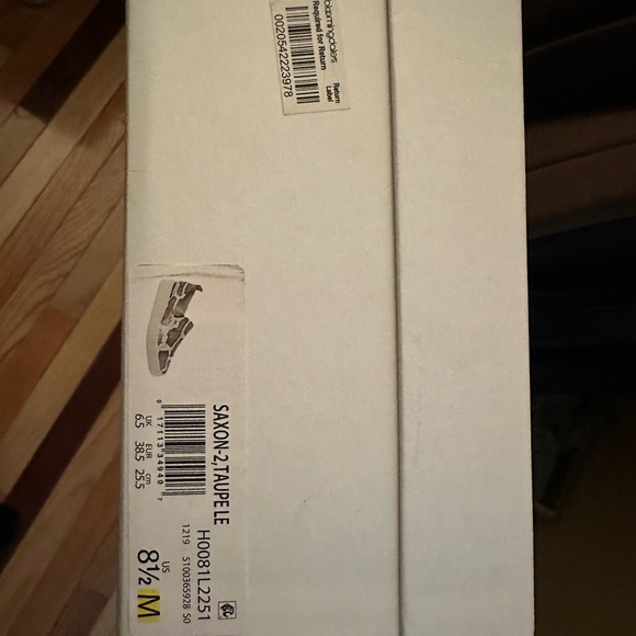 Vince shoes size 8.5 - Picture 8 of 8